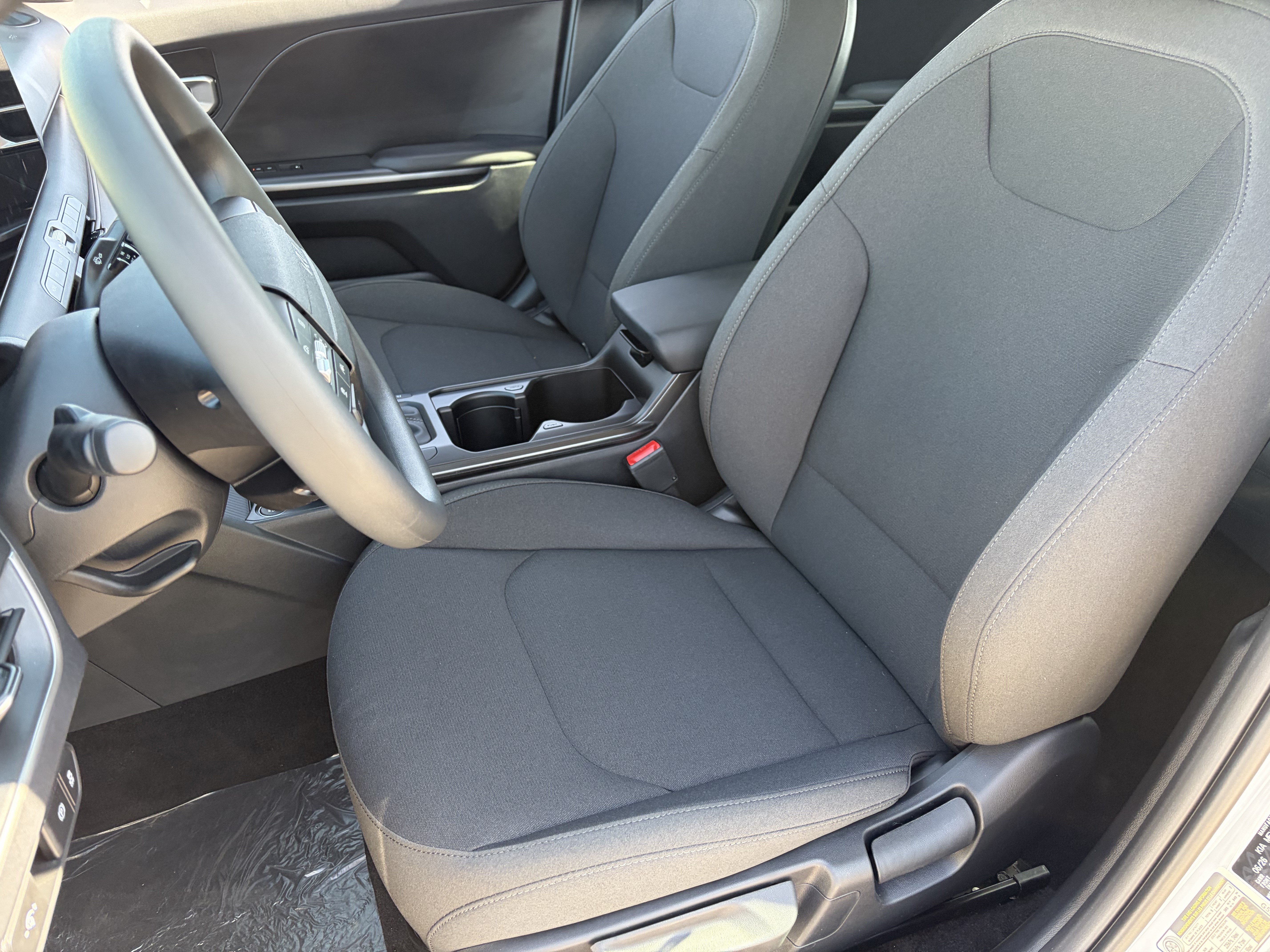 New 2026 Kia K4 FWD image 18