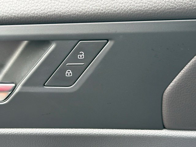 Certified 2026 Volkswagen Jetta S FWD image 21