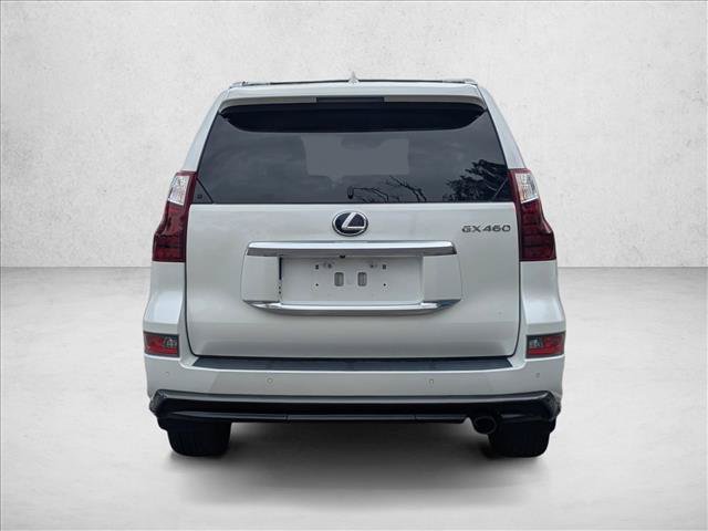 Used 2022 Lexus GX 460 Luxury w/ Sport Design Package AWD/4WD image 6