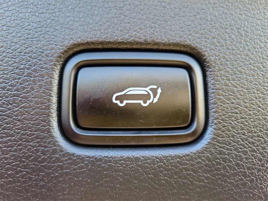 Used 2021 Hyundai Palisade Calligraphy image 11