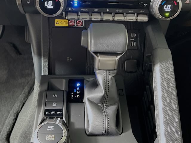 New 2026 Toyota 4Runner Limited AWD/4WD image 21