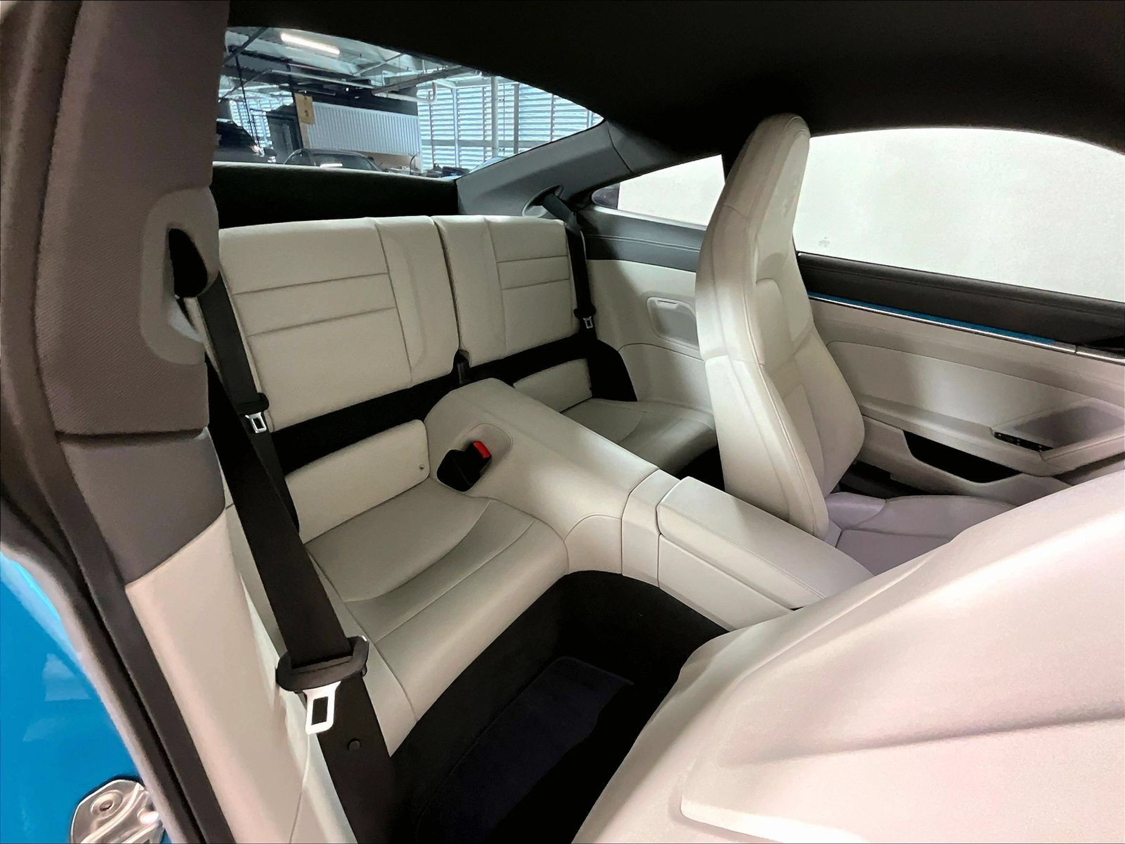 Certified 2020 Porsche 911 Carrera RWD image 19