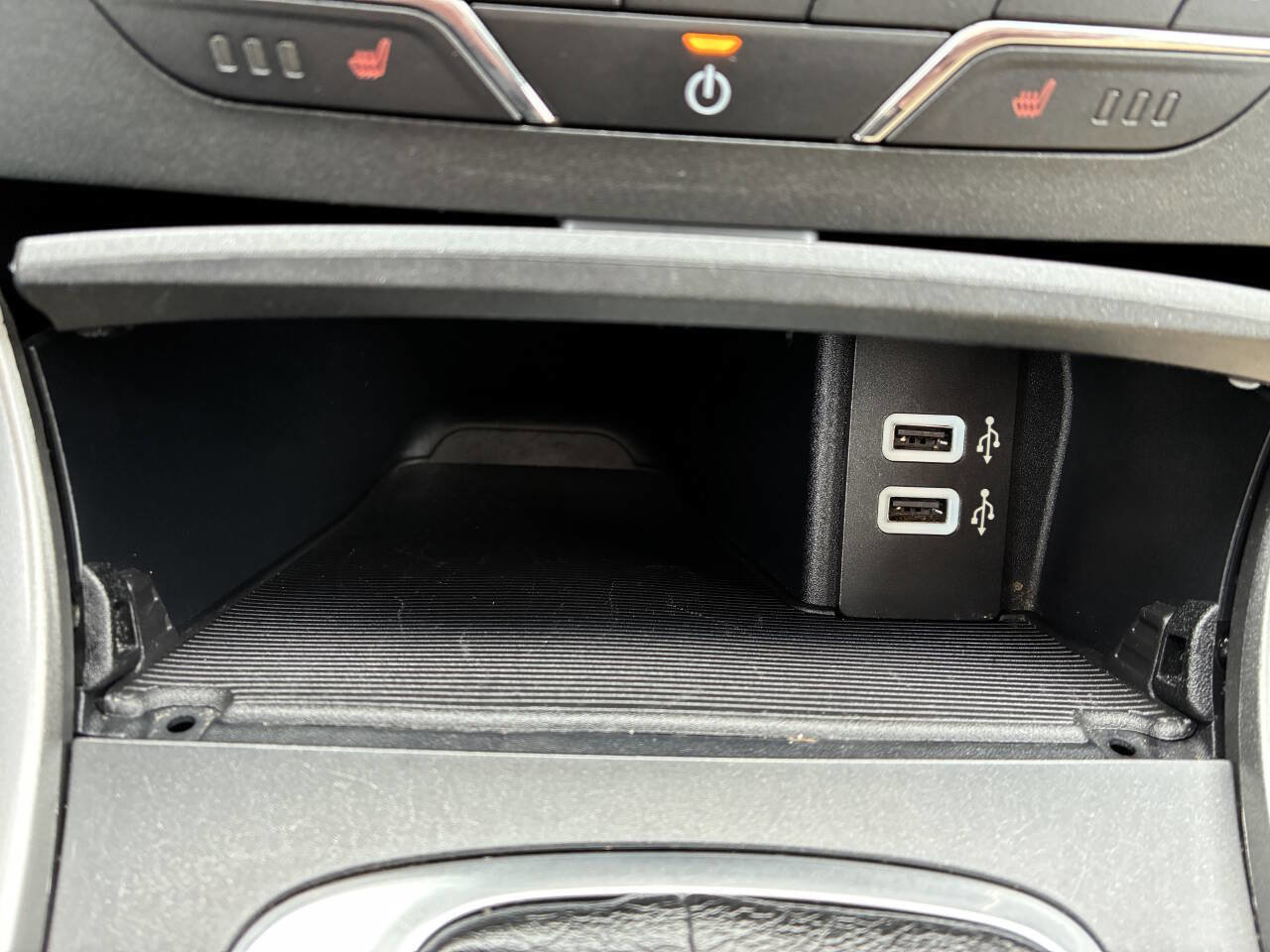 Used 2017 Ford Edge SEL w/ Equipment Group 201A image 19