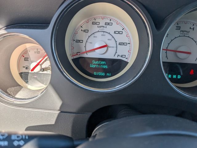 Used 2014 Dodge Challenger SXT image 11