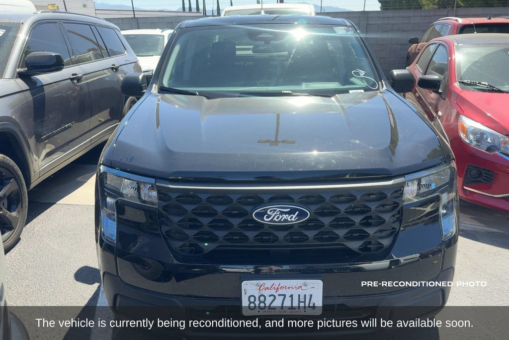 Used 2025 Ford Maverick XL w/ Equipment Group 101A AWD/4WD image 2