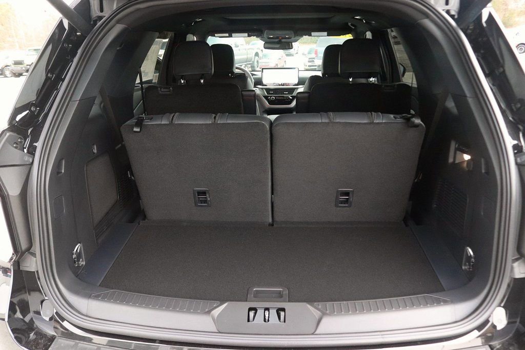 New 2026 Ford Explorer ST w/ Sun And Sound Package image 14