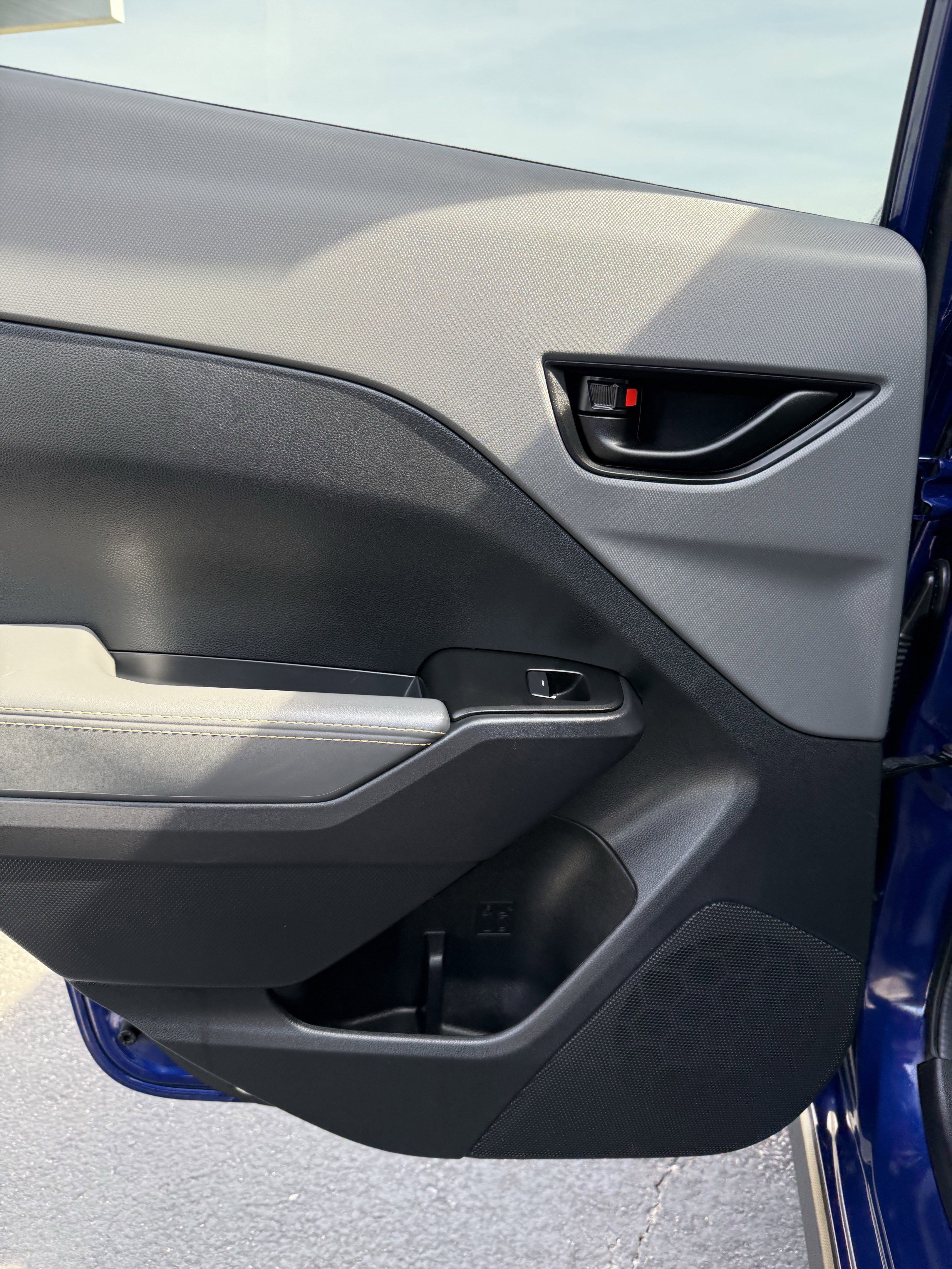 Used 2025 Subaru Crosstrek 2.5i Sport w/ Popular Package #4A image 12