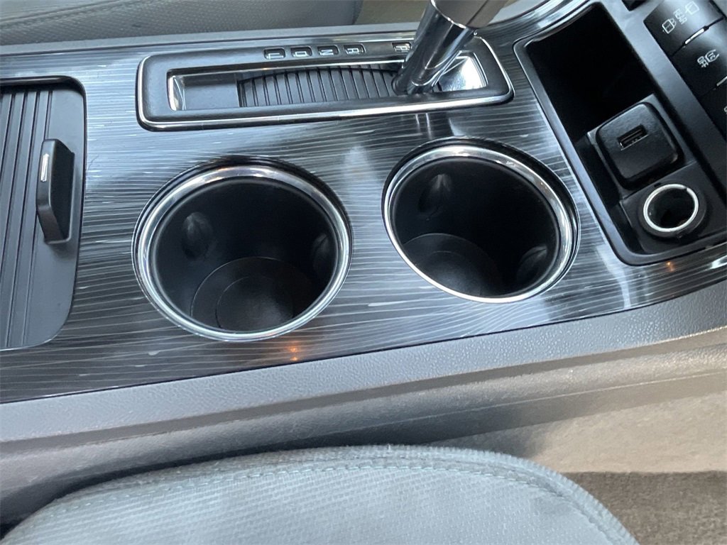 Used 2017 Chevrolet Traverse LT image 29