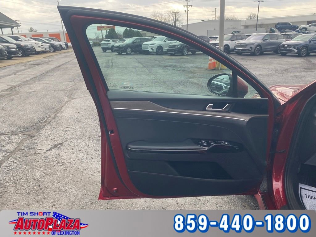 Used 2021 Kia K5 EX image 16