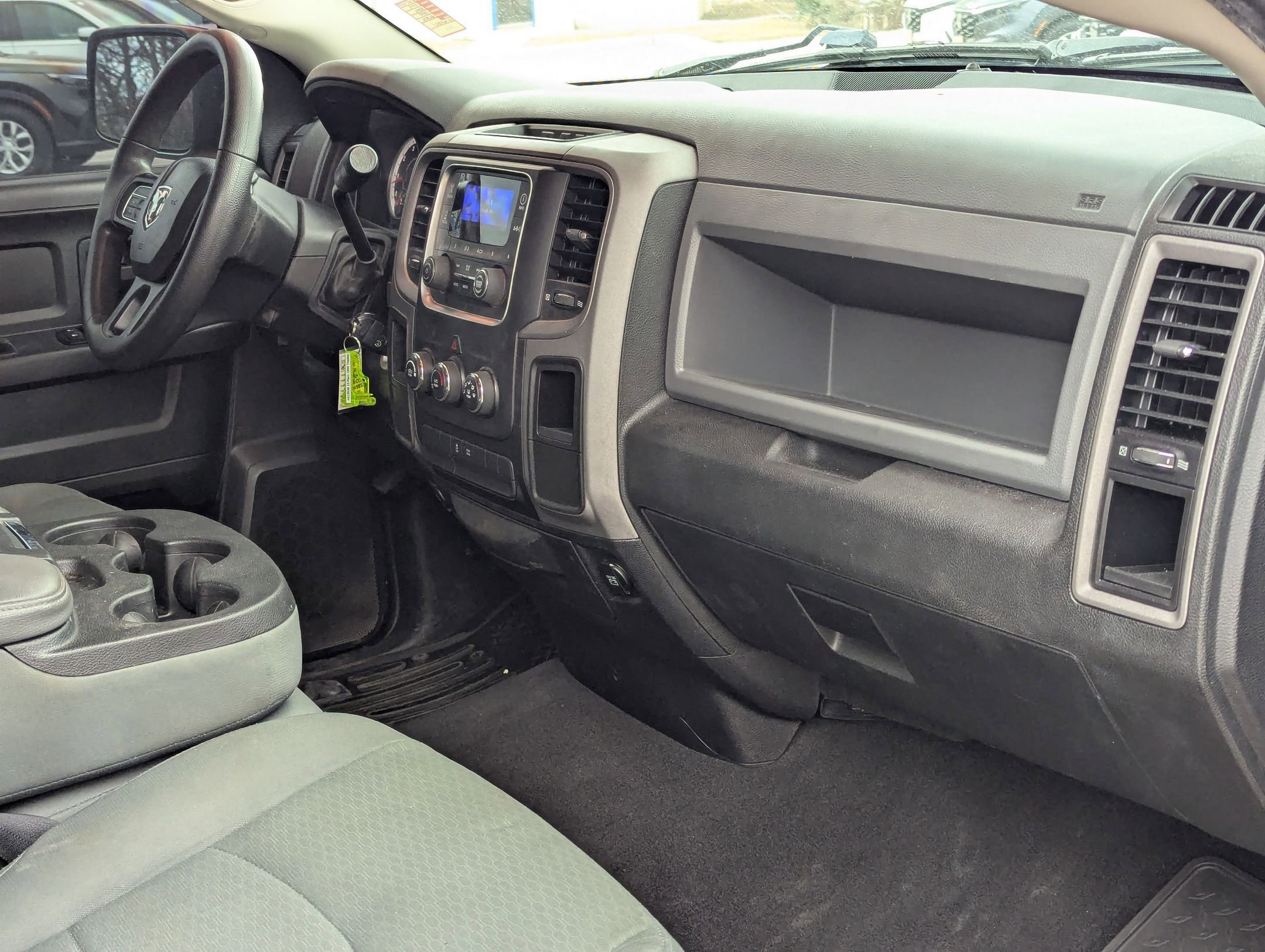 Used 2015 RAM 1500 Express image 27