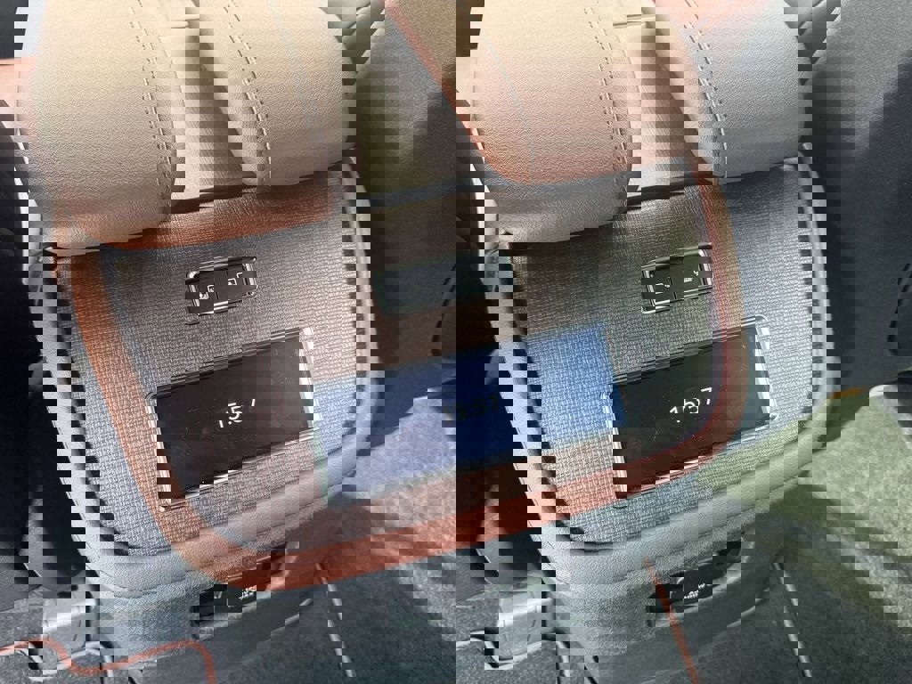 New 2025 Lincoln Navigator Reserve image 45