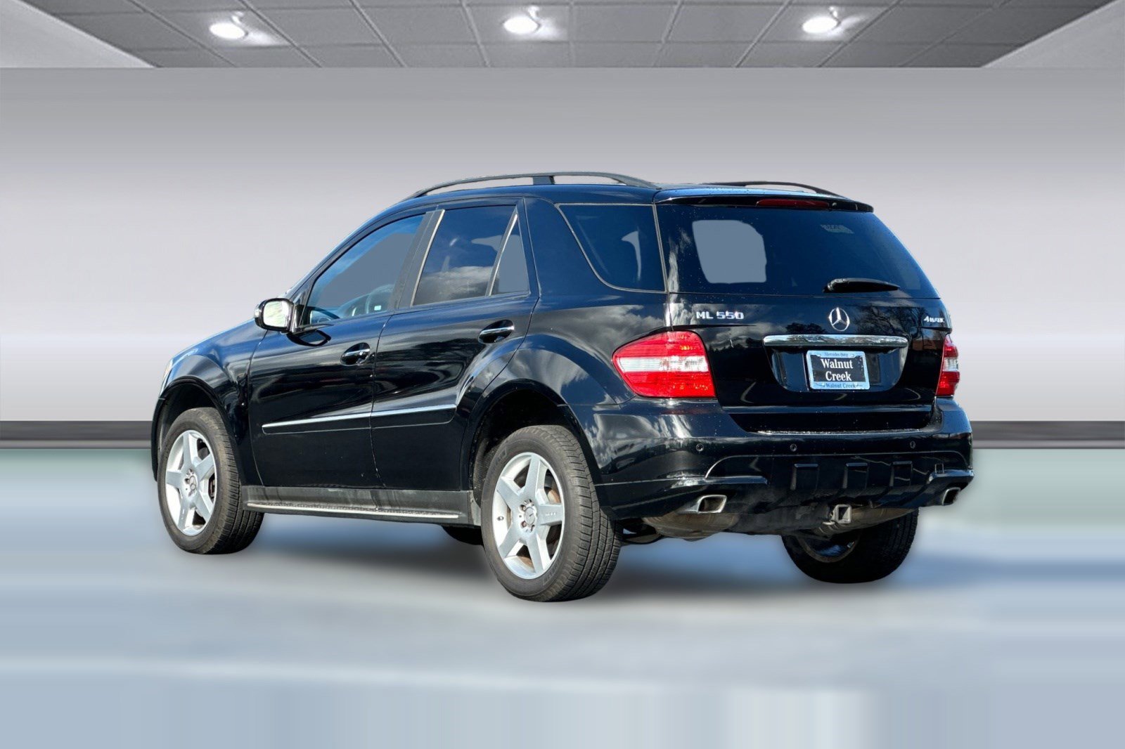 Used 2008 Mercedes-Benz ML 550 4MATIC image 3