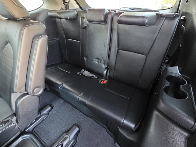 Used 2022 Toyota Highlander XLE image 16