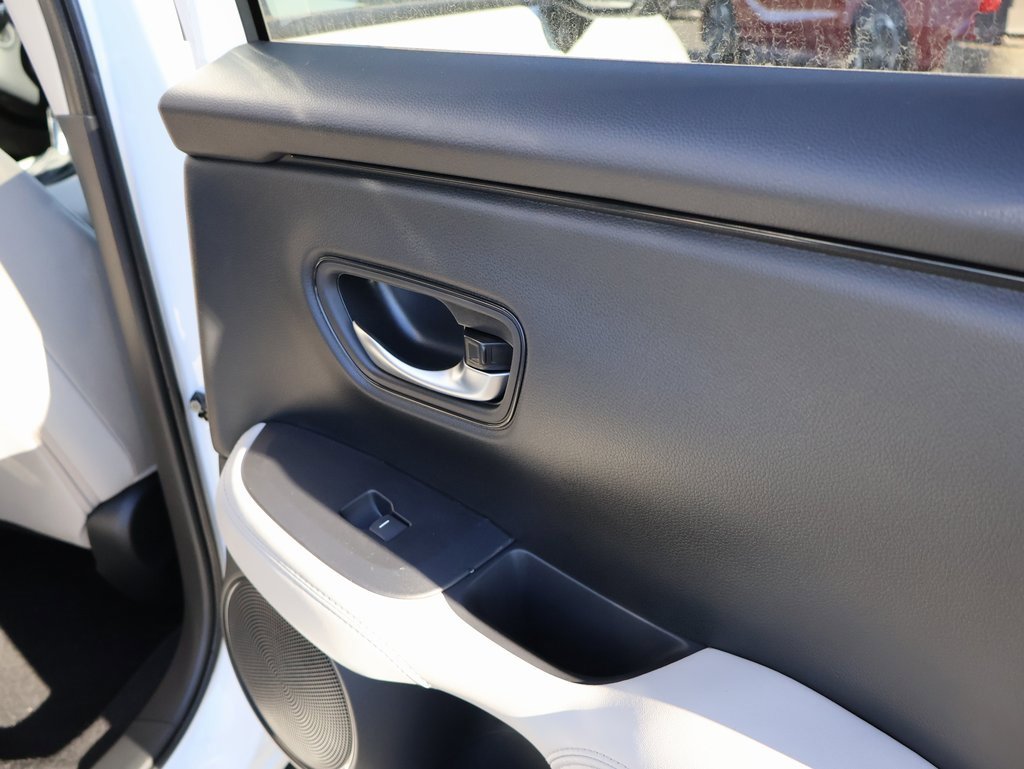 New 2026 Honda HR-V LX image 12