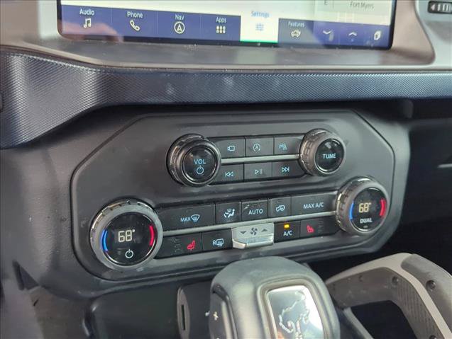 Used 2023 Ford Bronco Outer Banks w/ Sasquatch Package AWD/4WD image 16