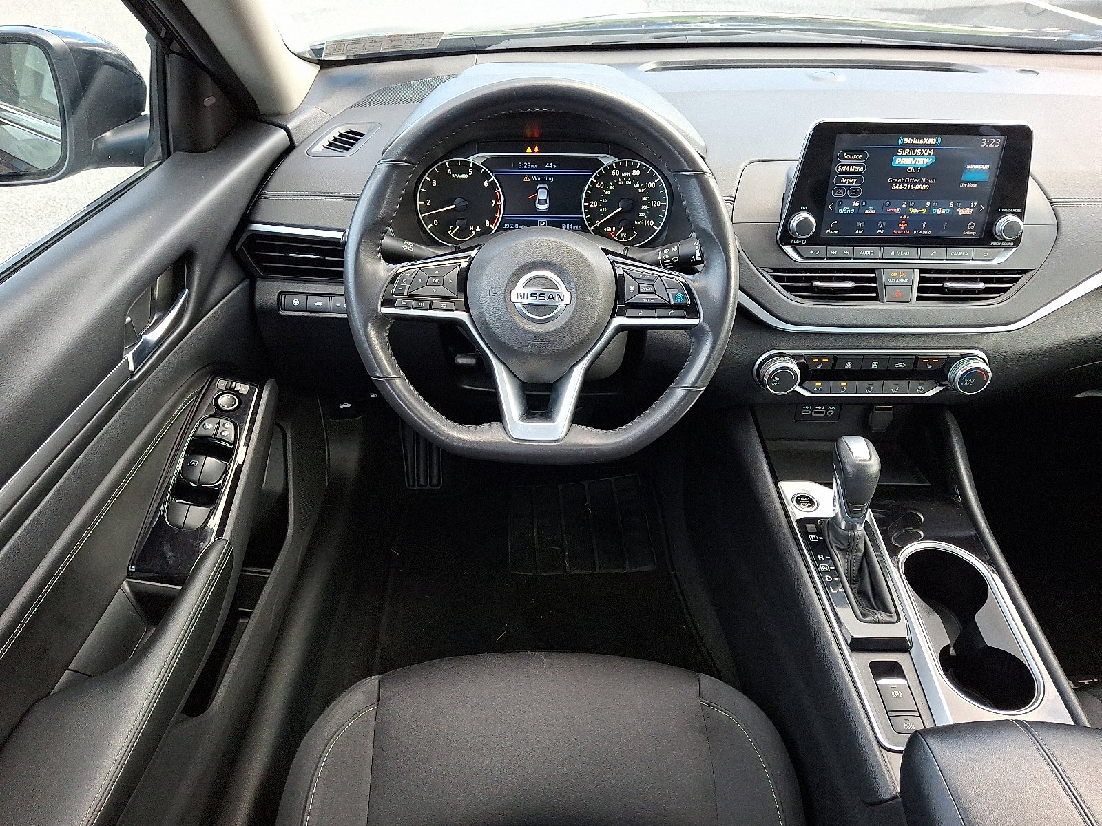 Certified 2022 Nissan Altima 2.5 SV w/ SV Premium Package image 18