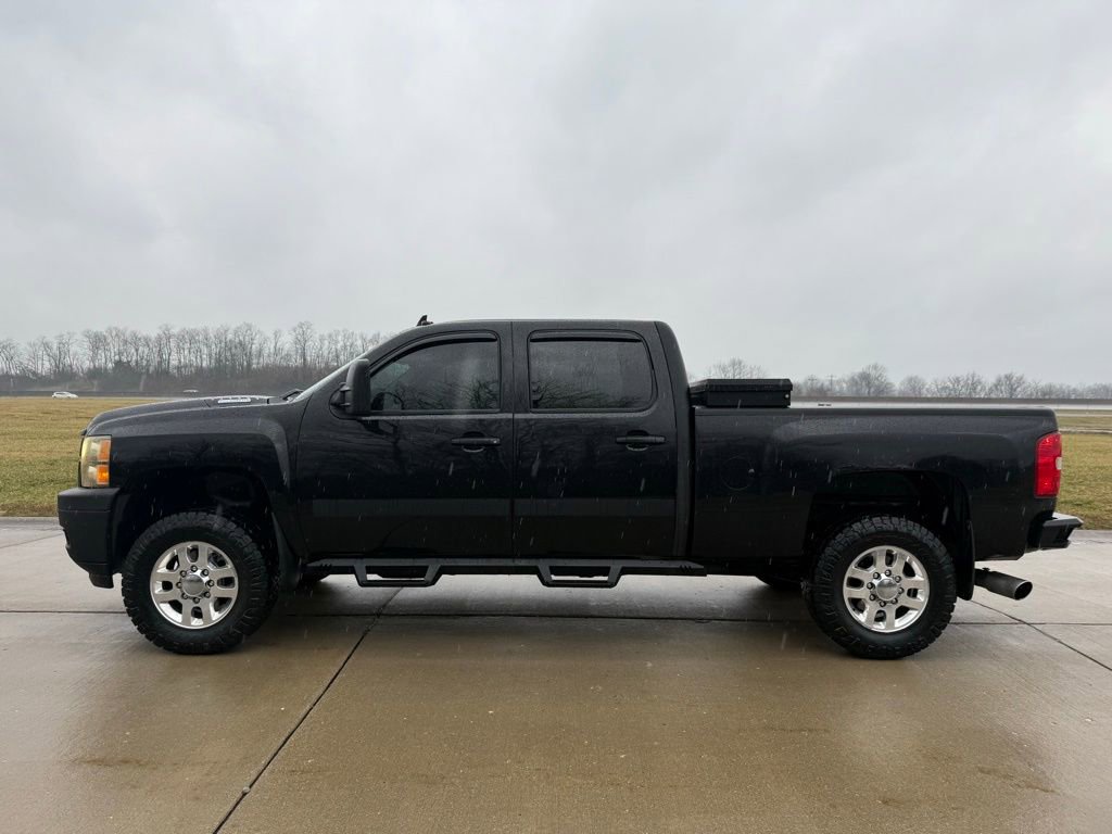 Used 2013 Chevrolet Silverado 2500 LTZ w/ LTZ Plus Package image 7