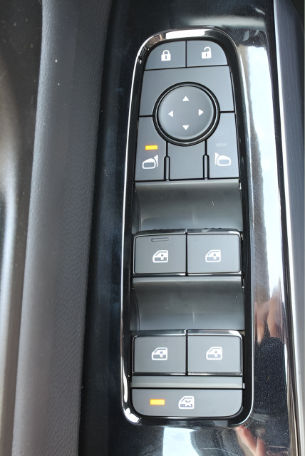 New 2026 Nissan Pathfinder SL AWD/4WD image 14