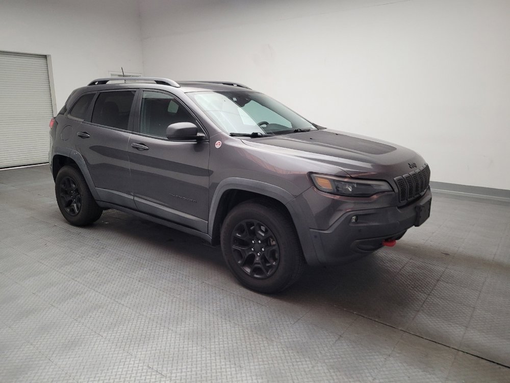 Used 2019 Jeep Cherokee Trailhawk image 11