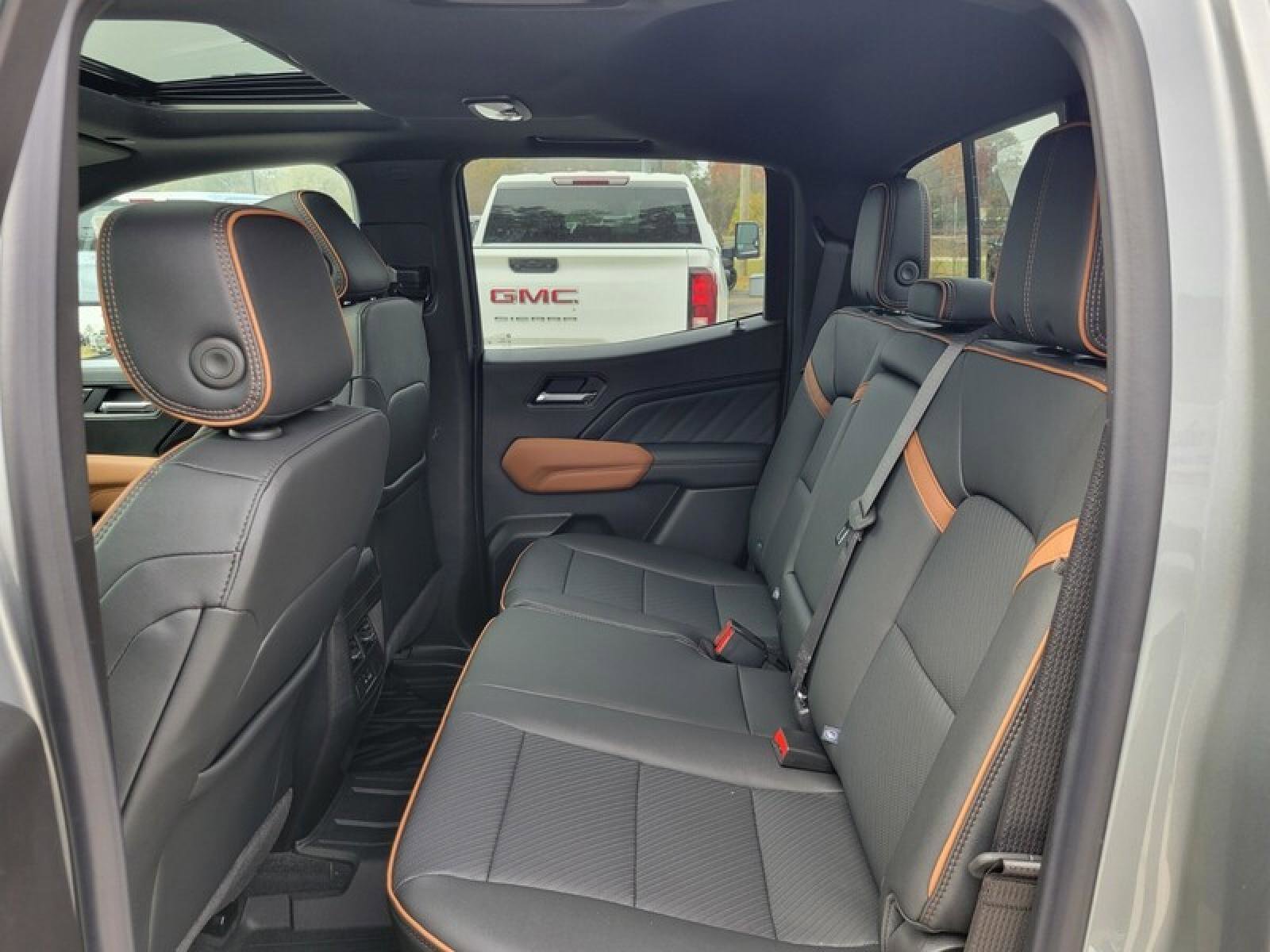 New 2026 GMC Canyon AT4 w/ Technology Plus Package image 25