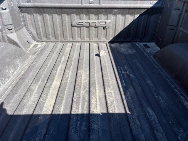Used 2022 GMC Sierra 1500 AT4 w/ AT4 Preferred Package AWD/4WD image 17