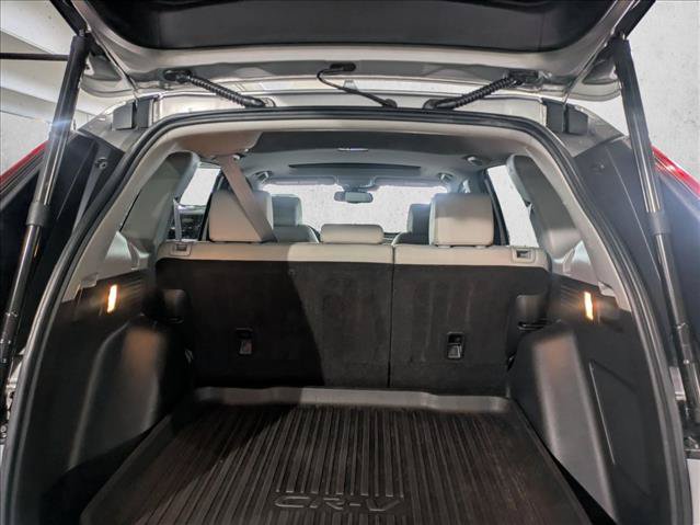 Used 2020 Honda CR-V Touring image 6