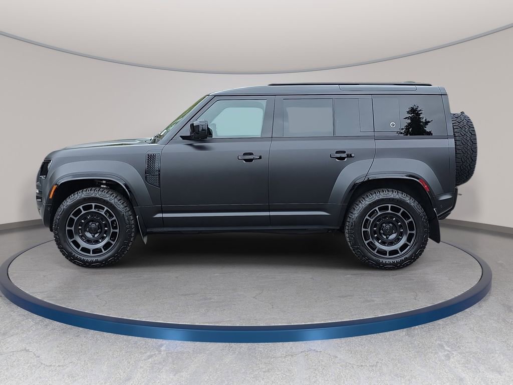 New 2026 Land Rover Defender 110 OCTA AWD/4WD image 8