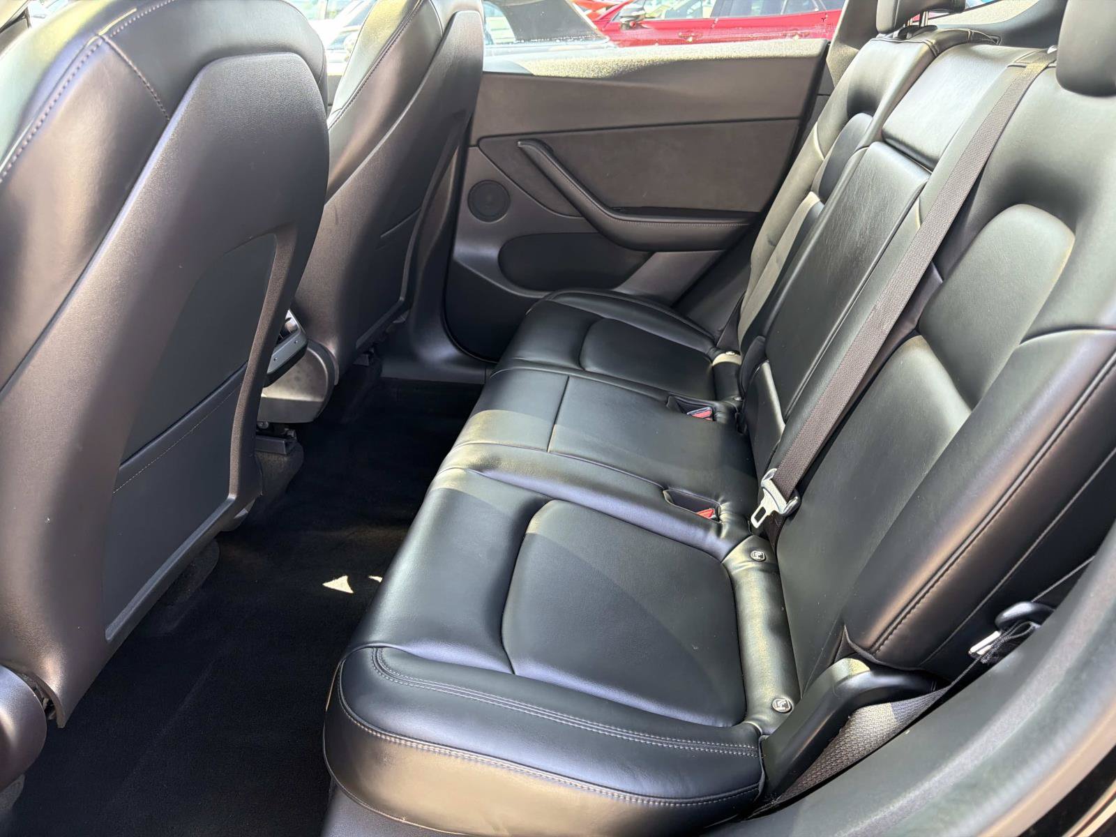 Used 2021 Tesla Model Y Long Range AWD/4WD image 13