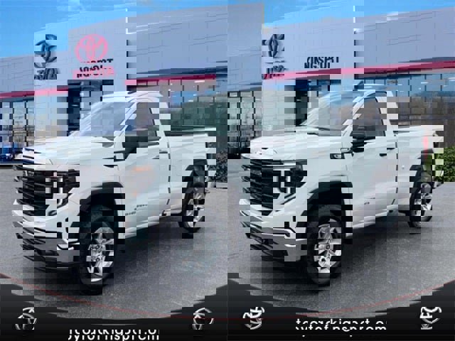 Used 2025 GMC Sierra 1500 Pro w/ Trailering Package image 1