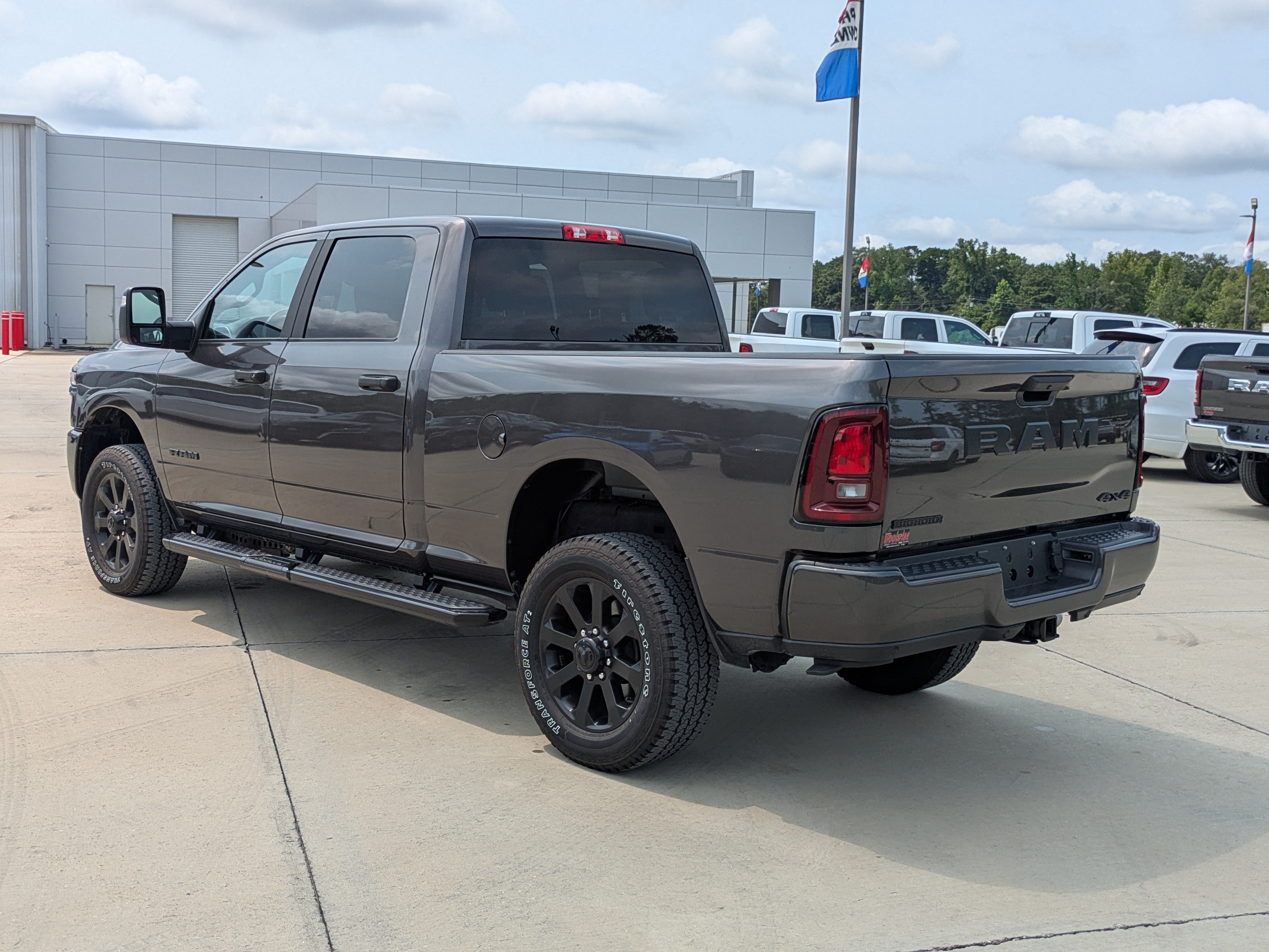 Used 2025 RAM 2500 Big Horn AWD/4WD image 6
