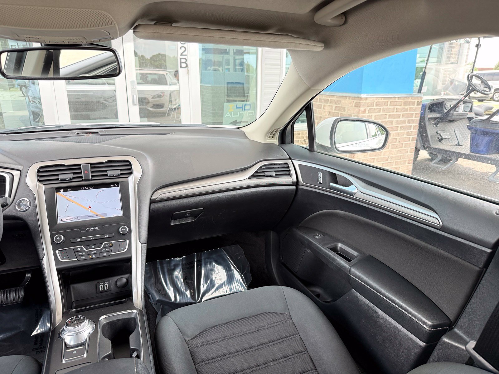 Used 2019 Ford Fusion SE FWD image 21