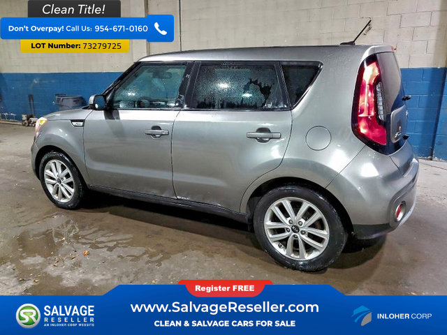 Used 2018 Kia Soul + image 3