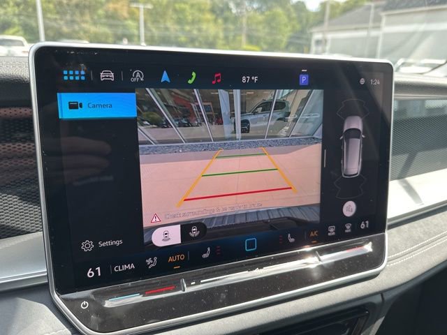 New 2025 Volkswagen Tiguan SE image 19