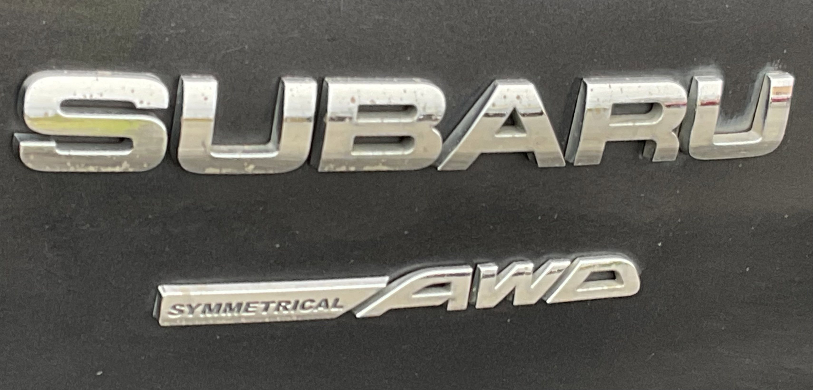 Used 2010 Subaru Outback 2.5i Limited image 7