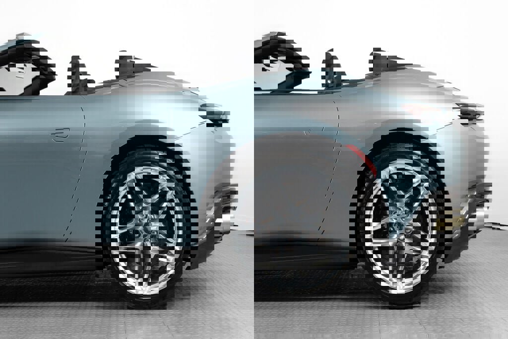 Certified 2024 Ferrari Roma Spider image 16