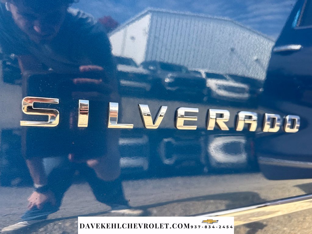 Used 2018 Chevrolet Silverado 1500 LTZ w/ LTZ Plus Package AWD/4WD image 18