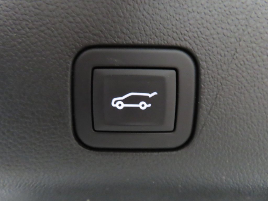 Used 2025 Chevrolet Tahoe High Country image 46