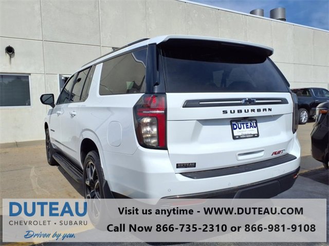 Used 2022 Chevrolet Suburban RST image 4