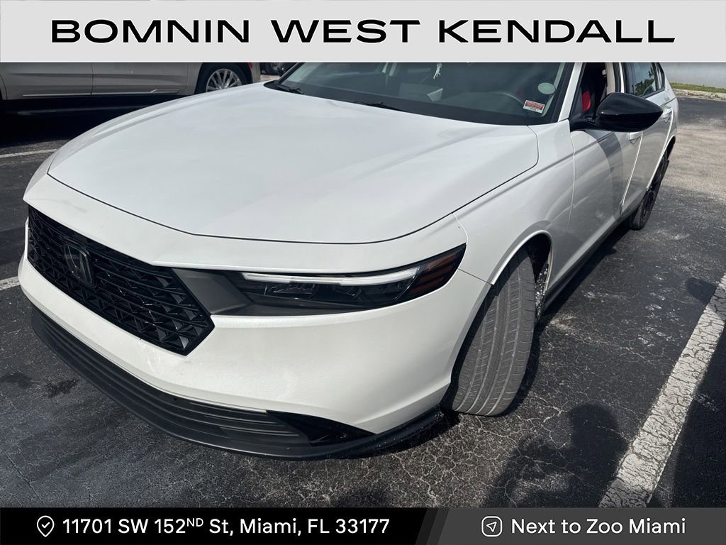 Used 2025 Honda Accord SE image 1