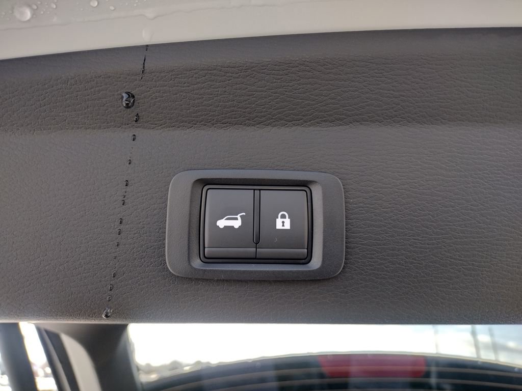 New 2026 Mitsubishi Outlander SE image 28