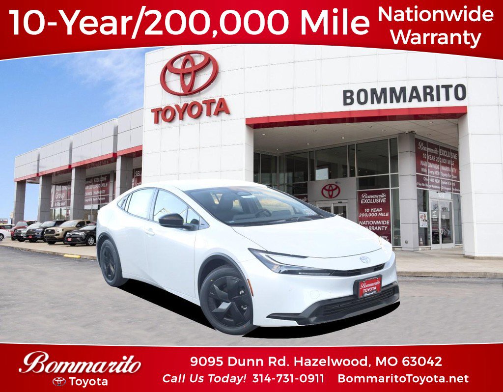 New 2026 Toyota Prius LE image 1