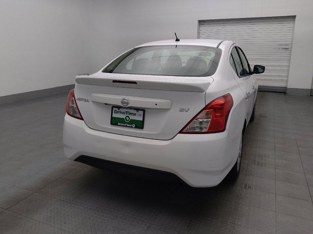 Used 2019 Nissan Versa SV FWD image 7