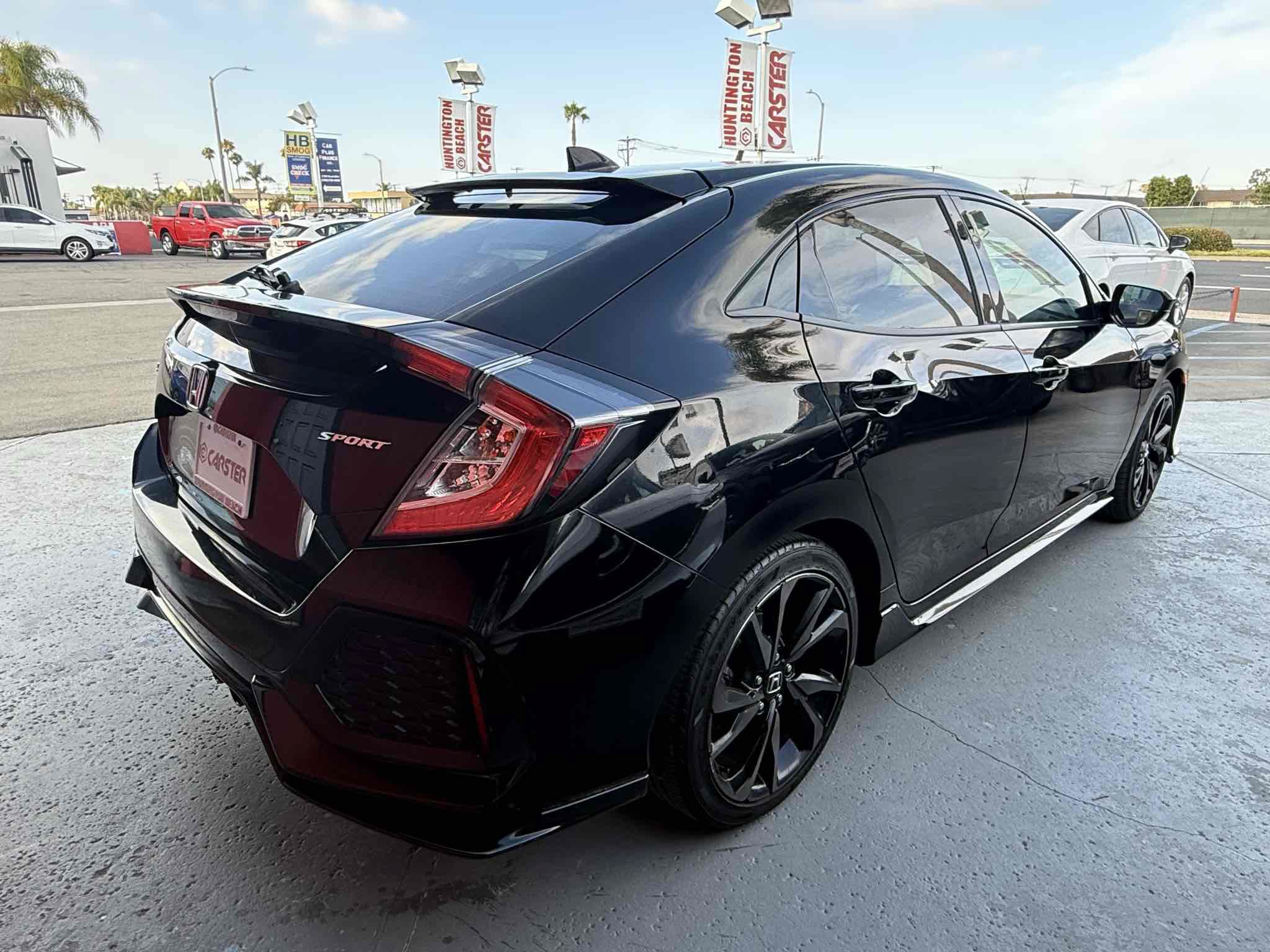 Used 2018 Honda Civic Sport image 24
