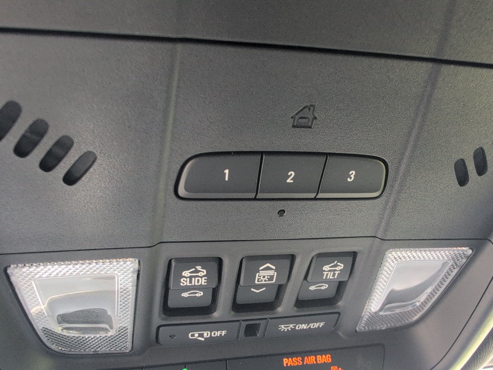 Used 2023 Buick Enclave Essence w/ Experience Buick Package FWD image 31