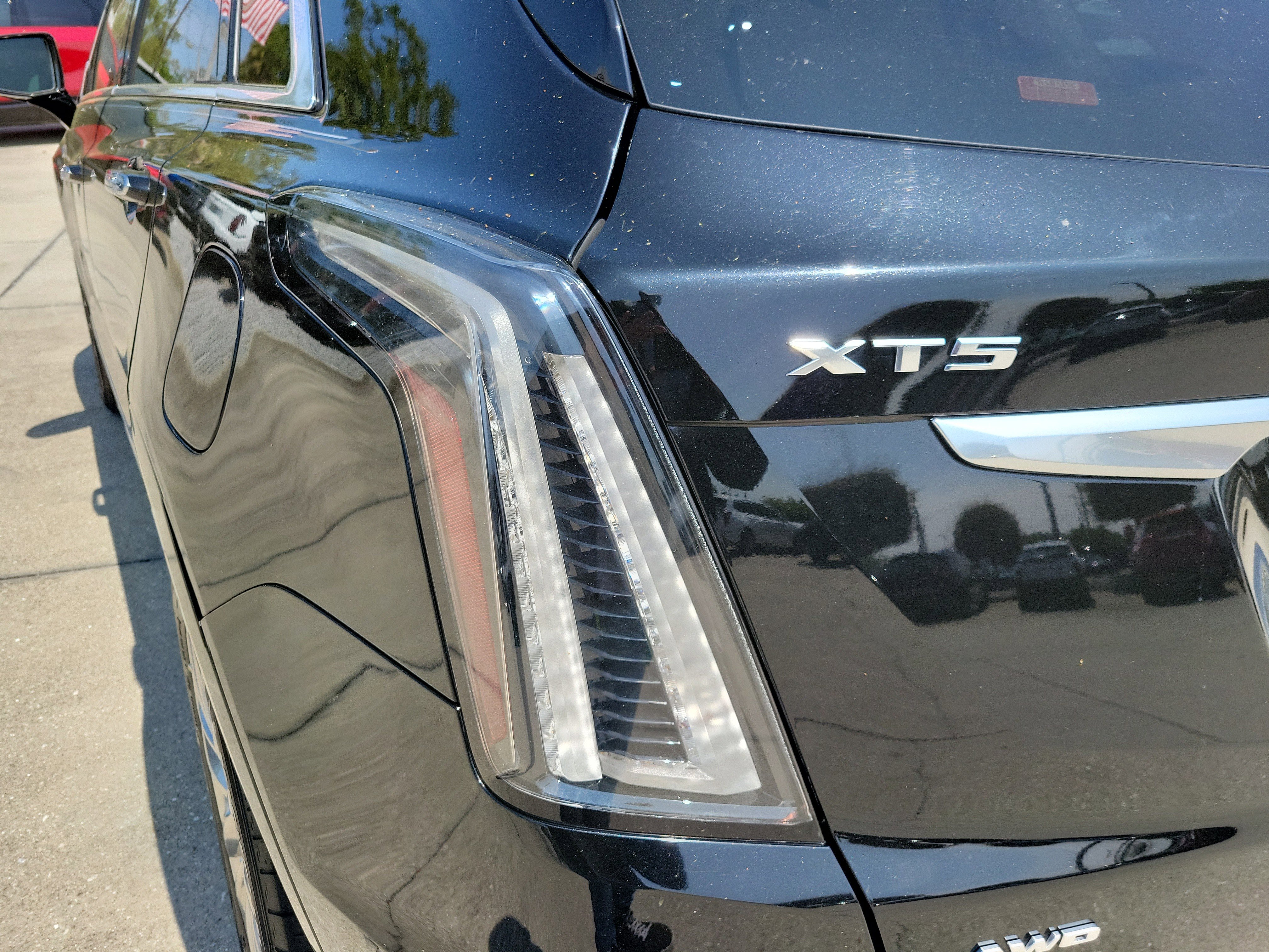 Used 2019 Cadillac XT5 Platinum image 10