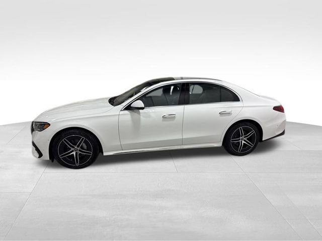 New 2025 Mercedes-Benz E 350 4MATIC Sedan image 3