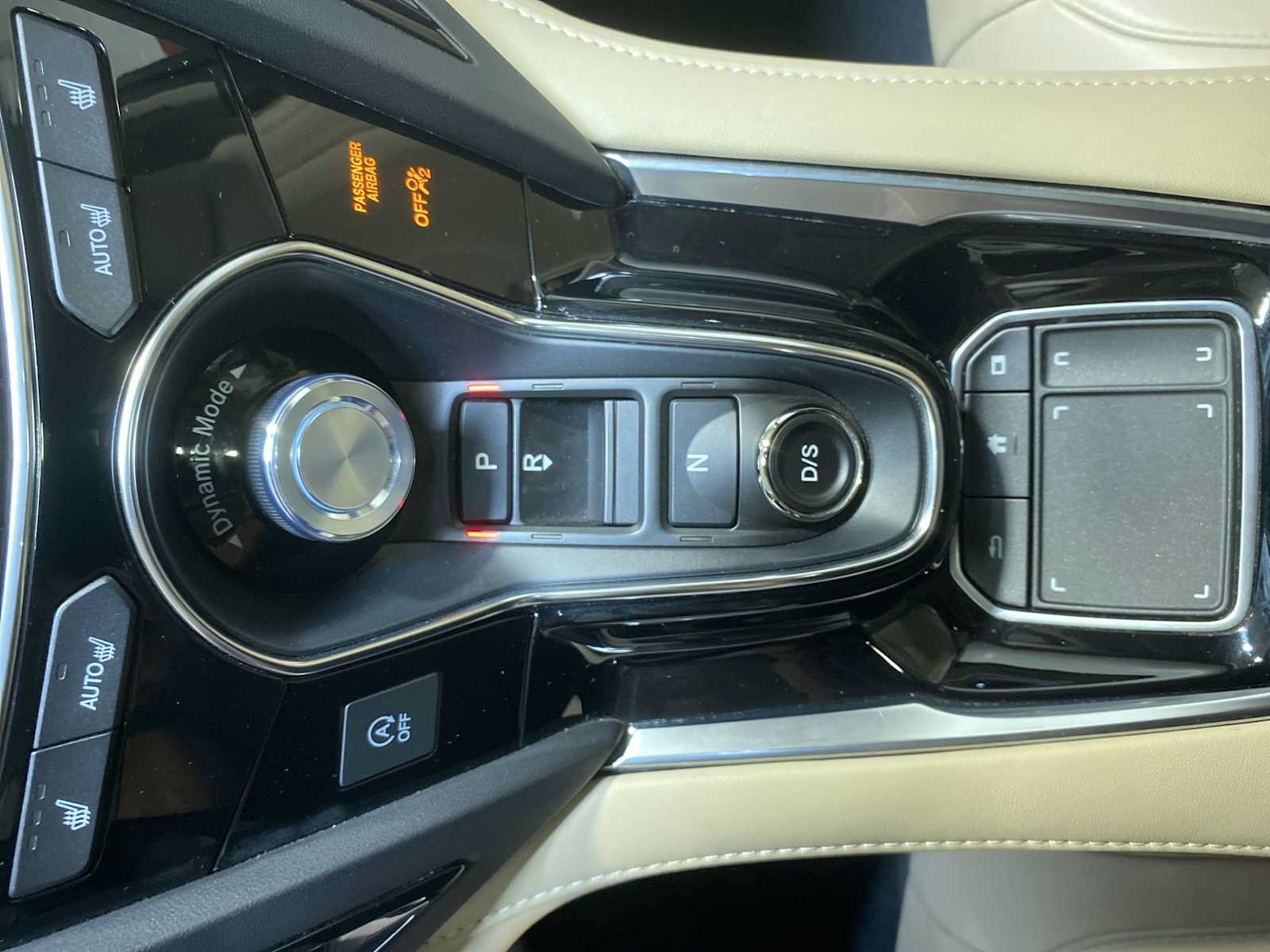 Used 2020 Acura RDX AWD w/ Technology Package image 17