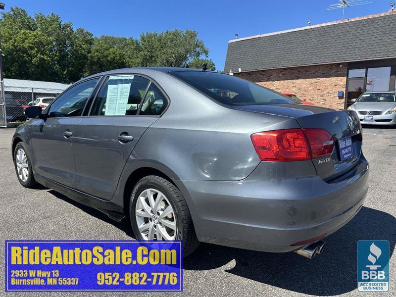 Used 2011 Volkswagen Jetta SE FWD image 7