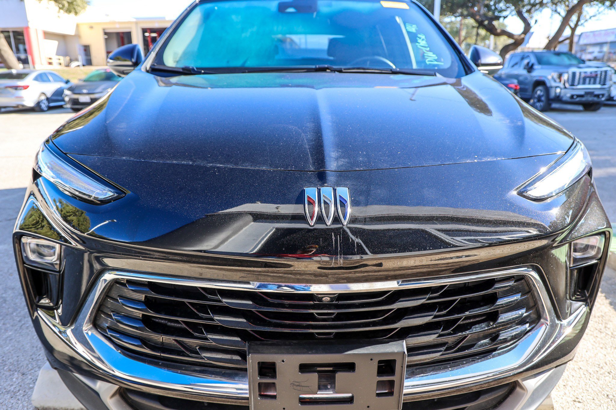 Used 2025 Buick Encore GX Preferred w/ Advanced Technology Package image 4