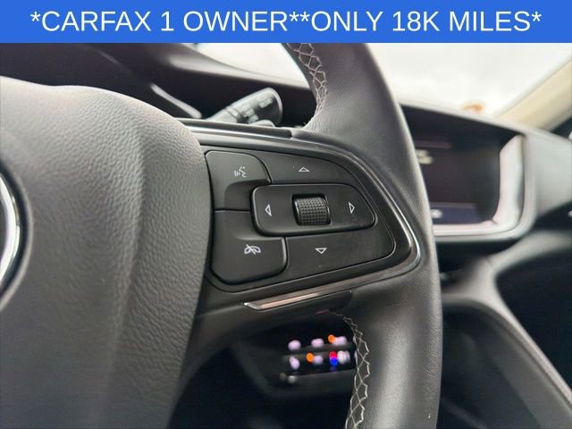 Used 2022 Buick Envision Essence w/ Safety Package image 32